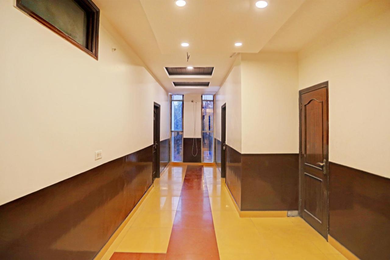 Hotel Grand Tushar - Ghaziabad Railway Station Dış mekan fotoğraf